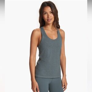 Vuori Lux Performance Tank, Size Small, NWT
